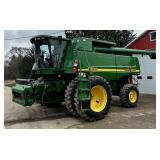 John Deere 9650 STS combine
