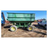 J & M 350 gravity wagon