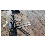 New GIYI mini quick attach sideshift pallet forks