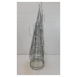 (12) smaller tomato cages