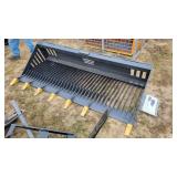 Landhonor 84" rock bucket