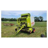 Class Variant 180 round baler
