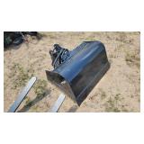 GIYI 34" hydraulic swivel excavator bucket