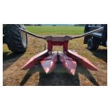 Gehl 3 row forage harvester corn head