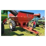 Brent 420 grain cart