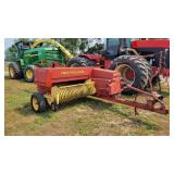 New Holland 315 Hay Liner square baler