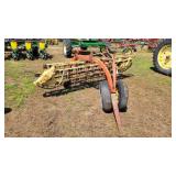 New Holland 258 hay rake