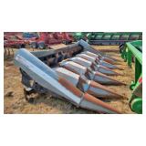 Allis Chalmers Gleaner 6 row corn head