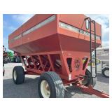 Unverferth 530 gravity wagon