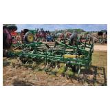 John Deere 1010 field cultivator