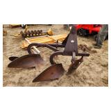 Dearborn 2 bottom plow 3 pt