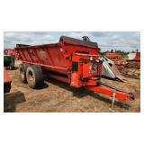 Kuhn Knight 8124 Slinger manure spreader