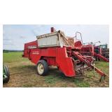 Lilliston Hi-Cap 6200 edible bean combine