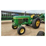 John Deere 4430