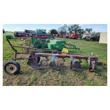 International 4 bottom plow