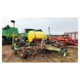John Deere 7240 6 row planter