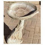 2pc Concrete Pedestal Leaf Shape/ Design Birdbath