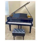 Sojin 5' Black Lacquer Baby Grand Piano