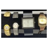 Bracelet Buckle Style Wrist Watches