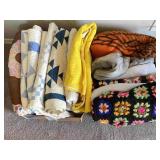 Quilts, Afghans, Throws, Blankets