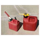 2pc Half Gallon, 1 Gallon Gas Cans