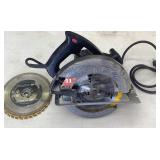 7 1/4 Inch 11 Amp Skil Saw Hand Saw