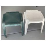 2pc Plastic Patio Side Tables