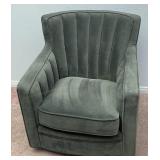 Dark Green Velour Tufted Swiveling Easy Chair