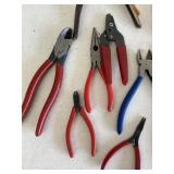 Plyers, Wire Cutters, Wire Stripper, Needle Nose