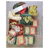 Christmas Ornaments, Decorations And Decor