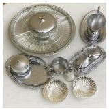 Polished metal service set
