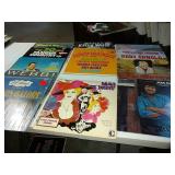 Mae West, Mac Davis, Eddy  Arnold, Kitty Wells,