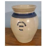 Iowa State fair crock