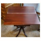 Antique pedestal table