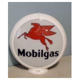 Mobilgas gas pump globe