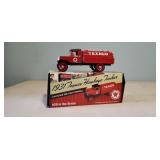 Texaco 1931 Texaco Hawkeye Tanker bank