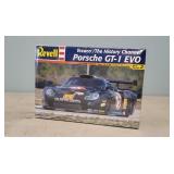 Texaco Porsche GT-1 EVO model