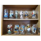 Vintage cartoon drinking glasses (12)