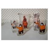 A & W drink ware set