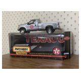 1999 Ford F350 Super Duty Texaco matchbox toy