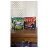 Kenny Irwin & Dale Jarrett pit wagon banks