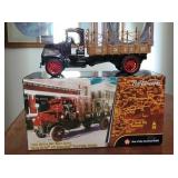 1918 Mack  AC Bulldog flatbed truck bank