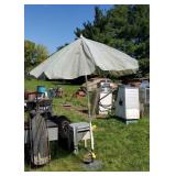 Cast iron umbrella base, green patio umbrella