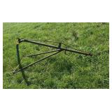 Three point jib hoist