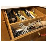 Contents of Drawer: Kitchen Utensils
