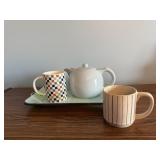 Teapot, mugs, tray