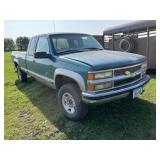 1997 Chevy 2500 extended cab, manual