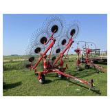 Massey Ferguson v10 Wheel Rake w/ Kicker Wheel