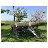 International 56, Four Row Planter, Round Boxes