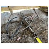 Two point fast hitch and hydraulic cylinder